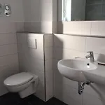 Victoria Living 3*