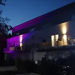 Hotel Victoria Living 3*