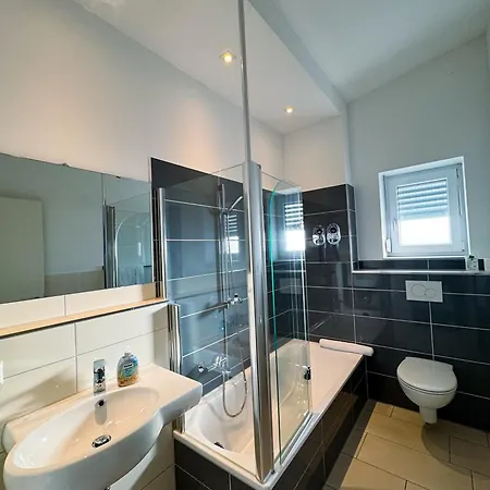 Hotel Victoria Living 3*