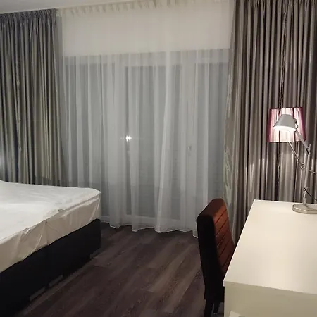 Victoria Living Hotel 3*