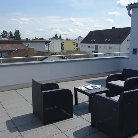 מלון Victoria Living