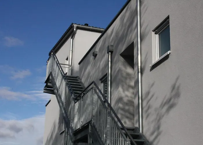 فندق Victoria Living 3*