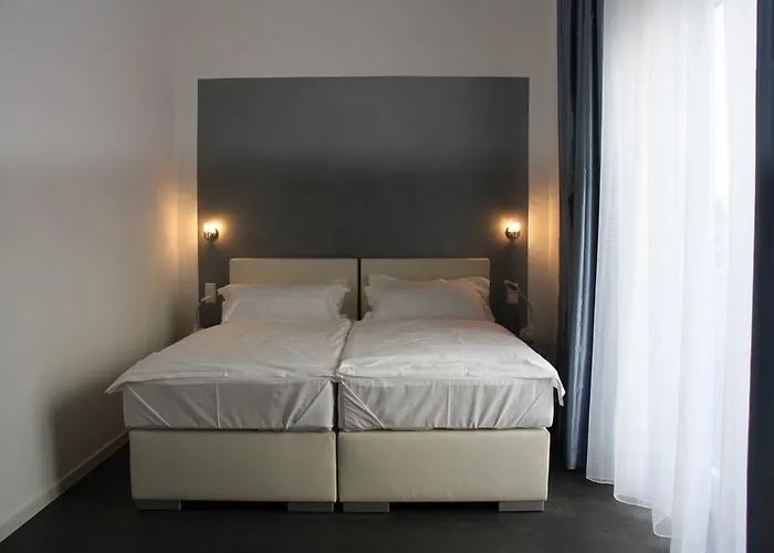 Victoria Living فندق