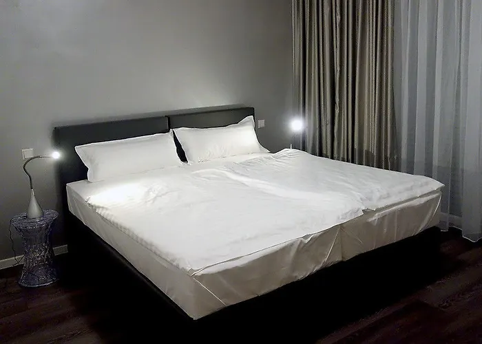 فندق Victoria Living 3*