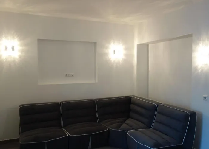 فندق Victoria Living 3*